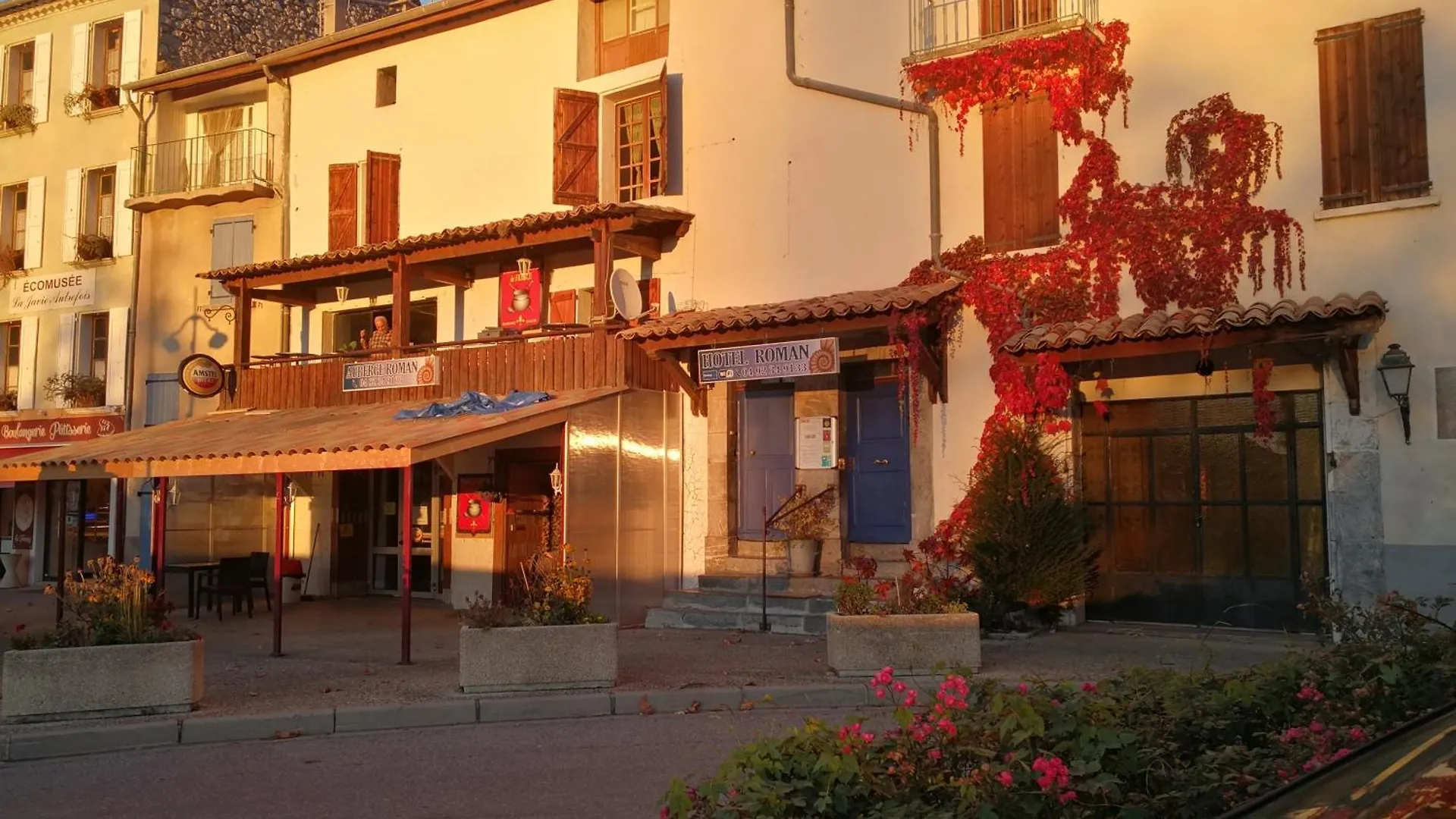 Hotel Auberge Roman La Javie